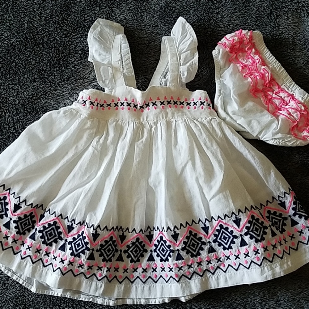 LULURAIN white dress